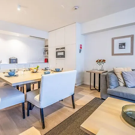 Chateauneuf With Parking By Interhome Knokke-Heist